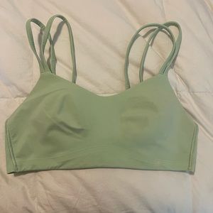 Lululemon like a could bra